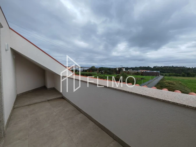 Apartamento T0 para Venda em Ovar, São João, Arada e São Vicente de Pereira Jusã Foto 8