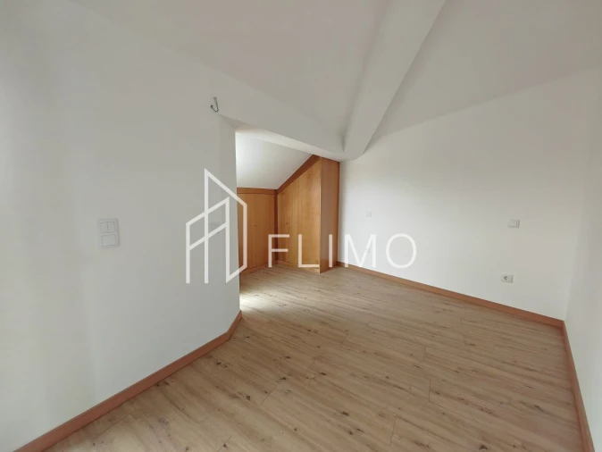 Apartamento T0 para Venda em Ovar, São João, Arada e São Vicente de Pereira Jusã Foto 5