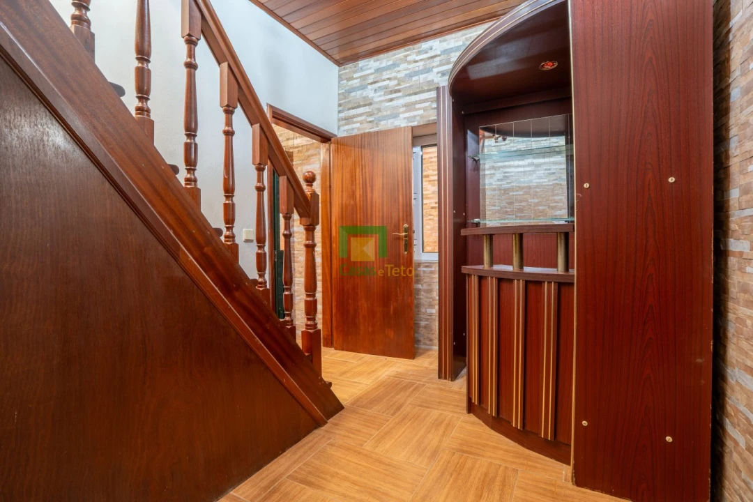 Moradia T3 para Venda em Quinta Grande Foto 6