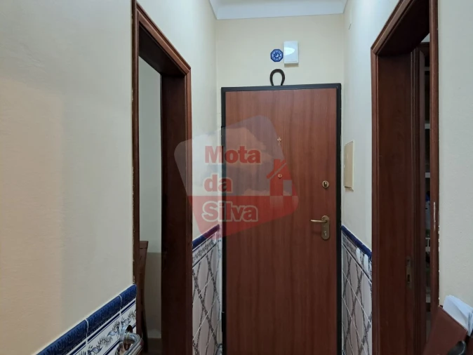 Apartamento T2 para Venda em Queluz e Belas Foto 15