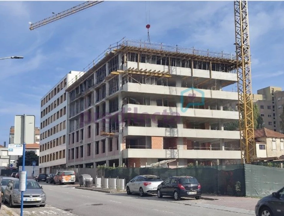 Apartamento T3 para Venda em Paranhos Foto 31