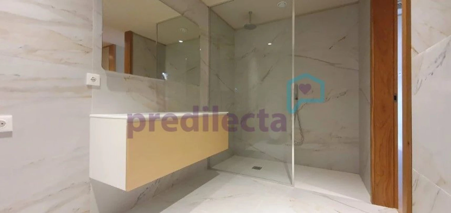 Apartamento T3 para Venda em Paranhos Foto 24