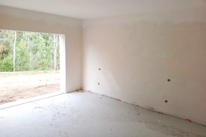 Moradia T4 para Venda em Leiria, Pousos, Barreira e Cortes