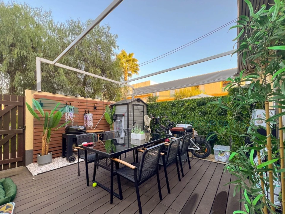 Apartamento T3 para Venda em Quarteira Foto 12