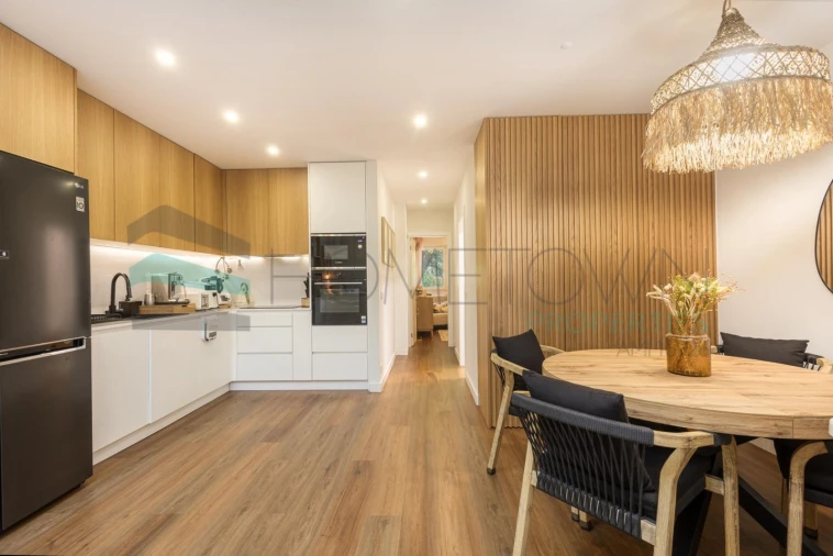 Apartamento T3 para Venda em Quarteira Foto 6