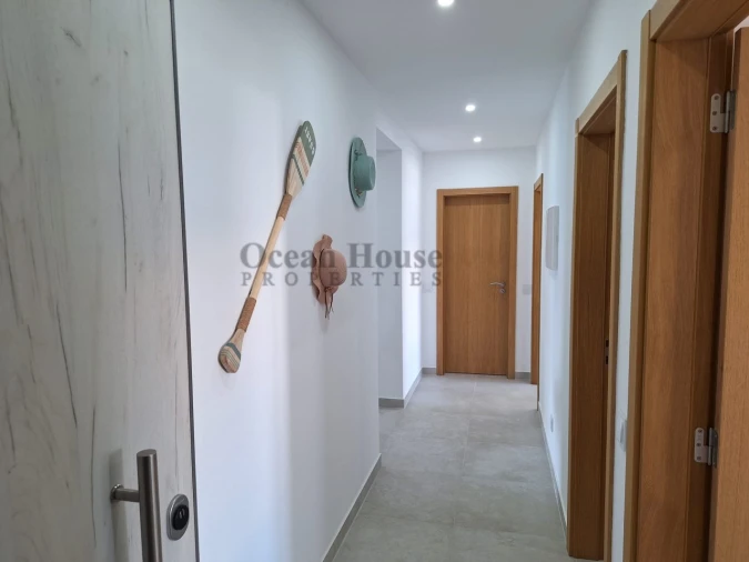 Apartamento T2 para Venda em Armação de Pera Foto 14