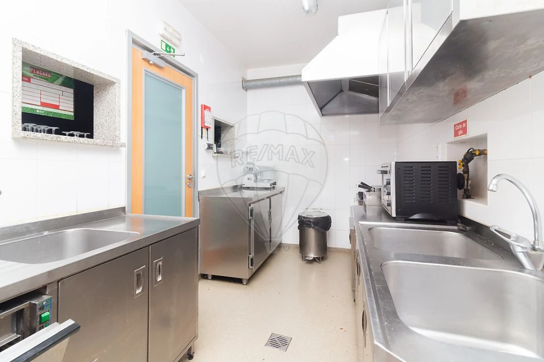 Negócio para Venda em Alhandra, São João dos Montes e Calhandriz Foto 42