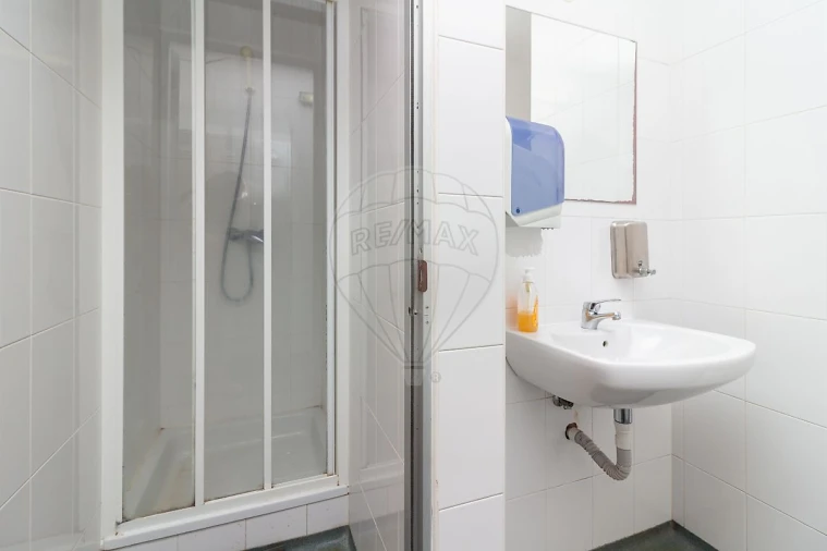 Negócio para Venda em Alhandra, São João dos Montes e Calhandriz Foto 16