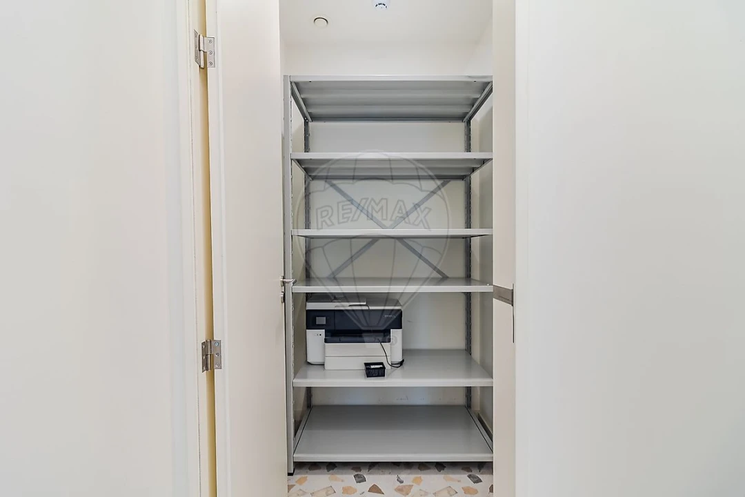 Loja para Arrendamento em Matosinhos e Leça da Palmeira Foto 16