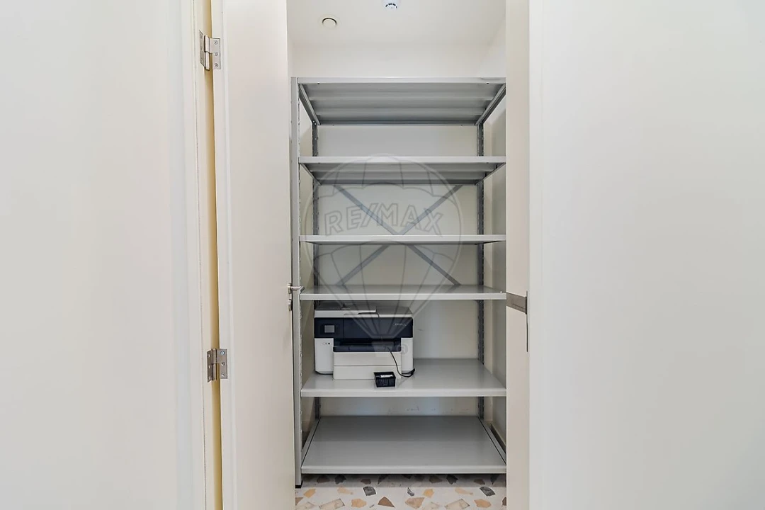 Loja para Venda em Matosinhos e Leça da Palmeira Foto 15