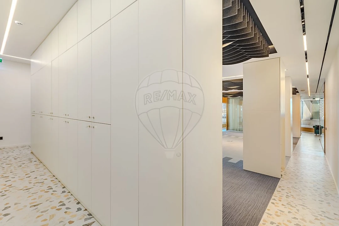 Loja para Venda em Matosinhos e Leça da Palmeira Foto 14