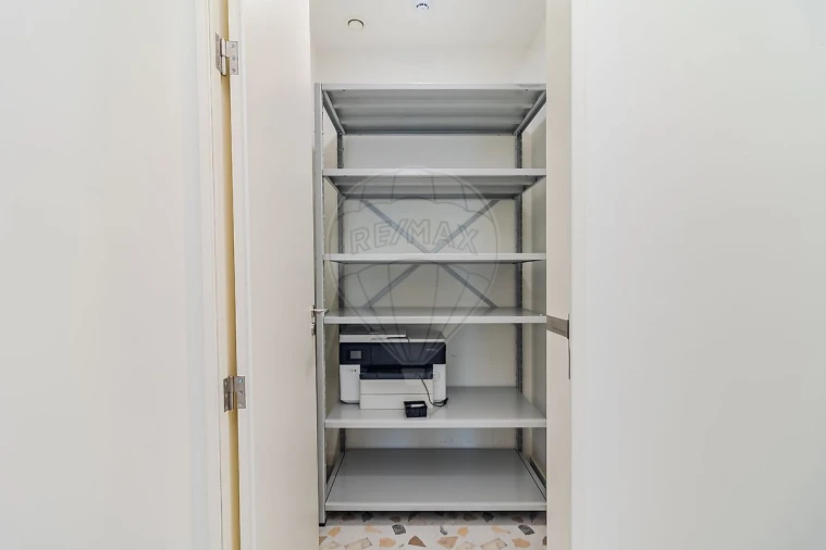 Loja para Venda em Matosinhos e Leça da Palmeira Foto 15