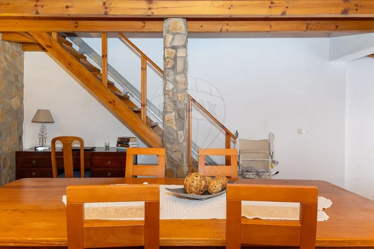 Moradia T2 para Venda em Azueira e Sobral da Abelheira Foto 9