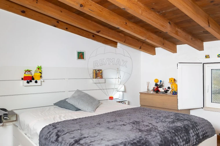 Moradia T2 para Venda em Azueira e Sobral da Abelheira Foto 11