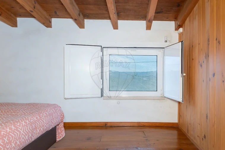 Moradia T2 para Venda em Azueira e Sobral da Abelheira Foto 18