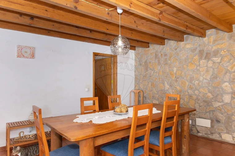 Moradia T2 para Venda em Azueira e Sobral da Abelheira Foto 7