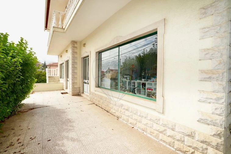 Moradia T3 para Venda em Póvoa de Santa Iria e Forte da Casa Foto 18