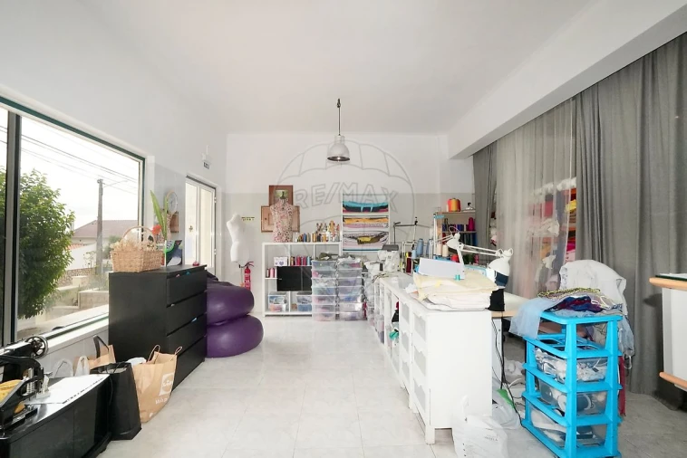 Moradia T3 para Venda em Póvoa de Santa Iria e Forte da Casa Foto 24