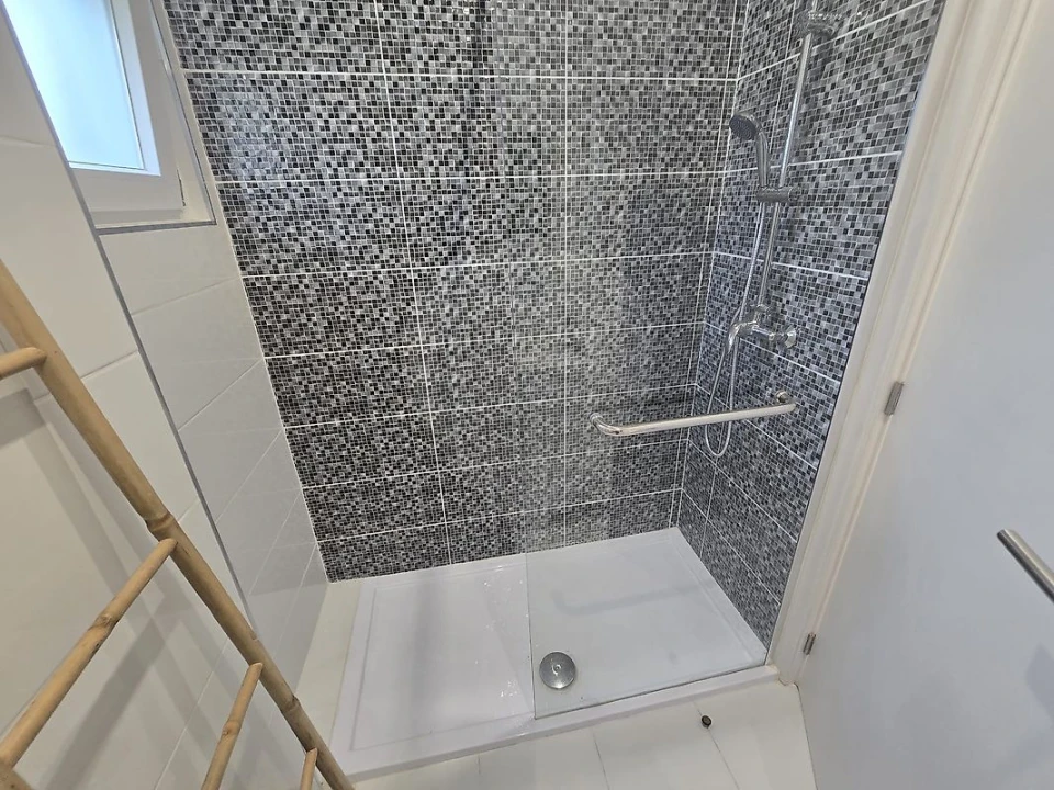 Apartamento T2 para Venda em Vila Franca de Xira Foto 9