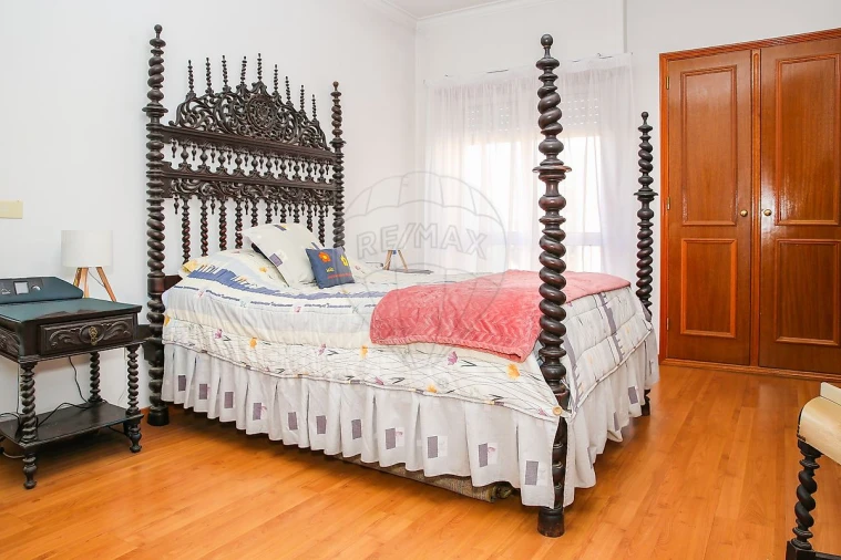 Apartamento T3 para Venda em Arruda dos Vinhos Foto 13