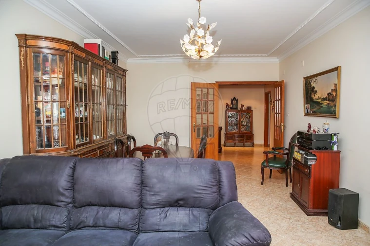 Apartamento T3 para Venda em Arruda dos Vinhos Foto 10