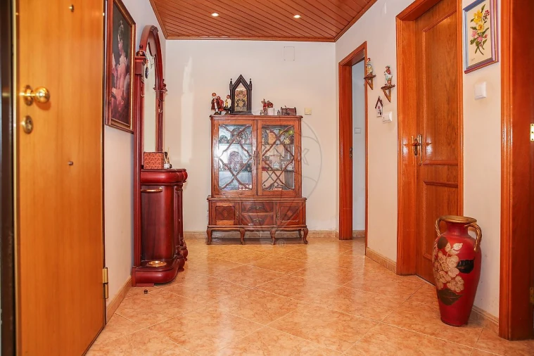 Apartamento T3 para Venda em Arruda dos Vinhos Foto 2