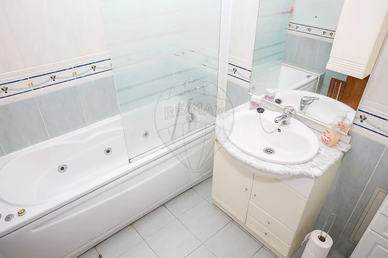 Apartamento T3 para Venda em Arruda dos Vinhos Foto 21