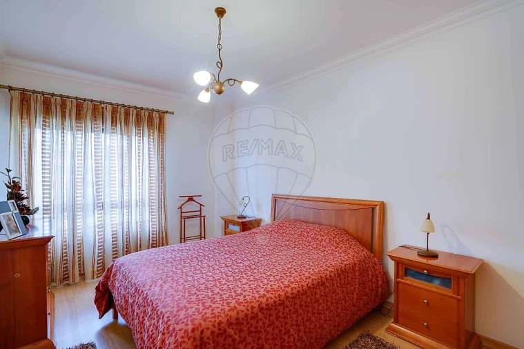 Apartamento T2 para Venda em Póvoa de Santa Iria e Forte da Casa Foto 21