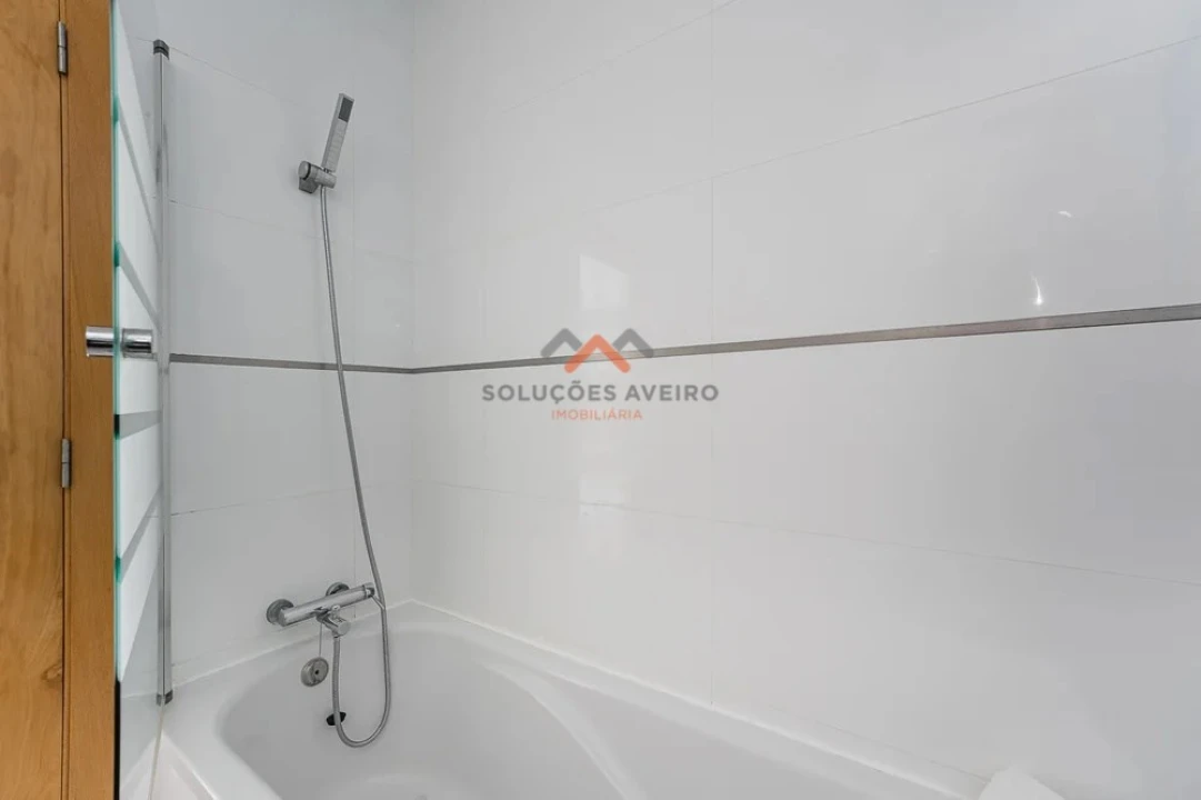 Apartamento T2 para Venda em Gafanha da Encarnação Foto 29