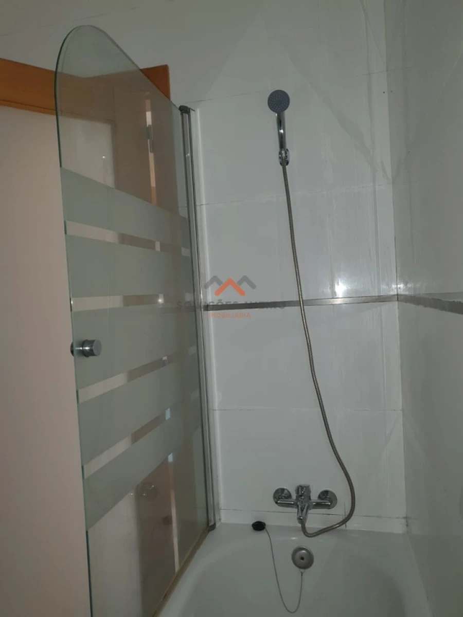 Apartamento T2 para Venda em Gafanha da Encarnação Foto 10