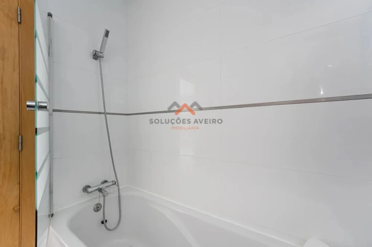 Apartamento T2 para Venda em Gafanha da Encarnação Foto 29