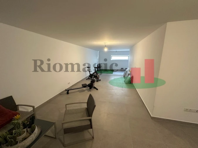 Moradia T5 para Venda em Santa Barbara Foto 19