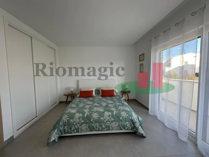 Moradia T5 para Venda em Santa Barbara Foto 28