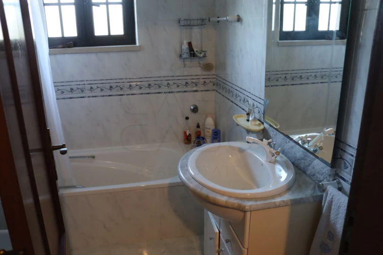 Moradia T6 para Venda em Palmela Foto 16