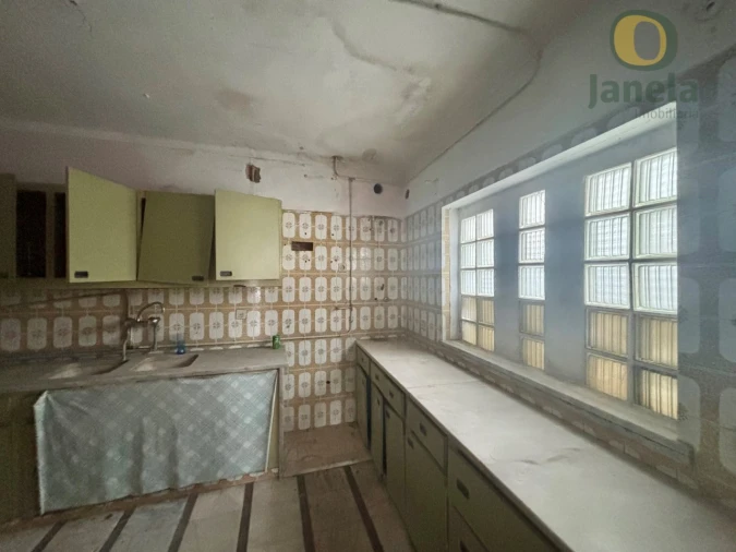 Prédio para Venda em Faro (Sé e São Pedro) Foto 14