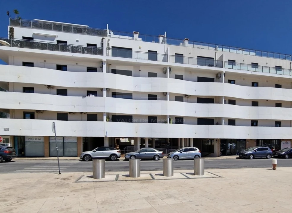 Apartamento T2 para Venda em Olhão Foto 1