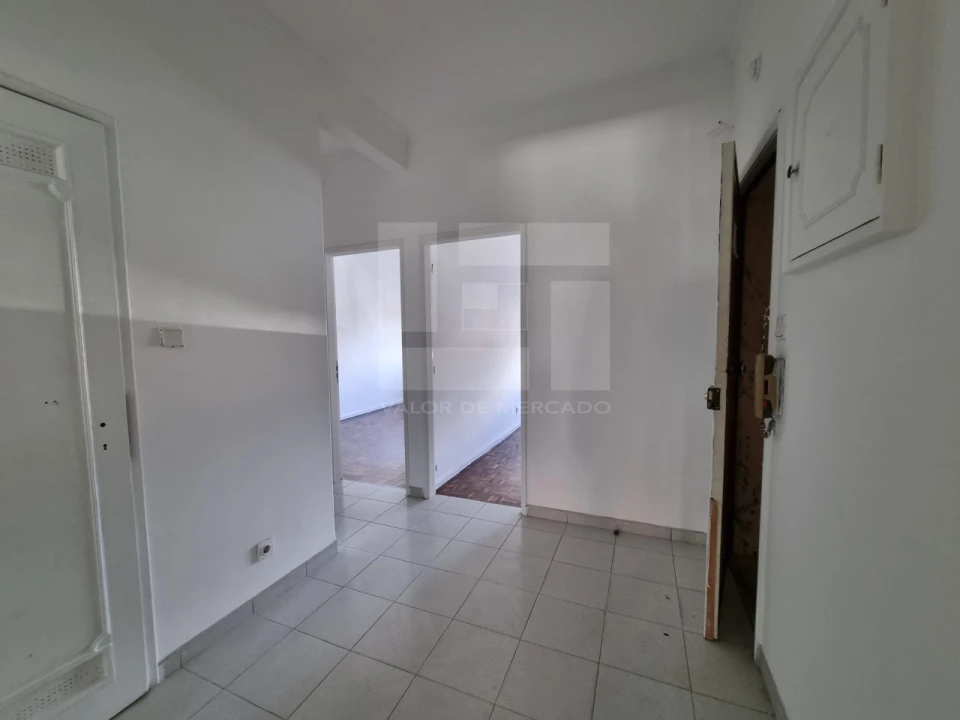 Apartamento T2 para Venda em Barcarena Foto 26