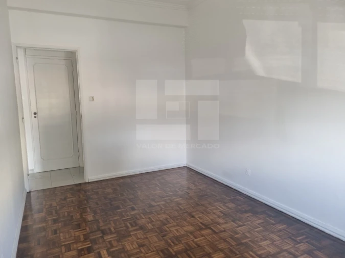 Apartamento T2 para Venda em Barcarena Foto 17