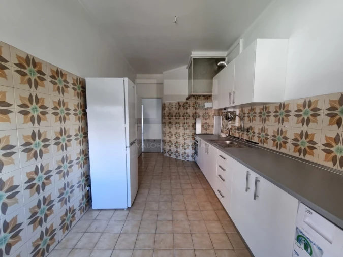 Apartamento T2 para Venda em Barcarena Foto 24