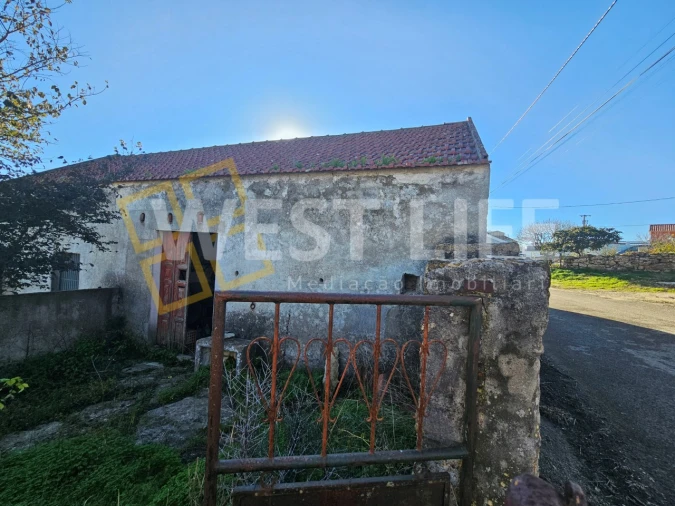 Negócio para Venda em Igreja Nova e Cheleiros Foto 4