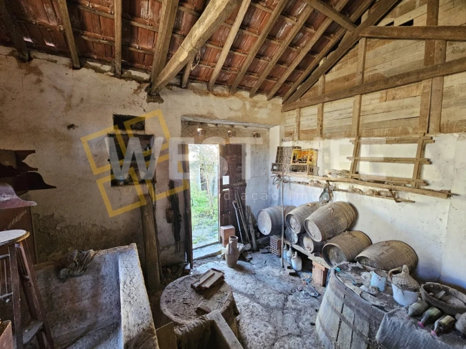 Negócio para Venda em Igreja Nova e Cheleiros Foto 10