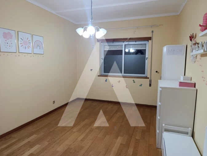 Apartamento T3 para Venda em Darque Foto 4