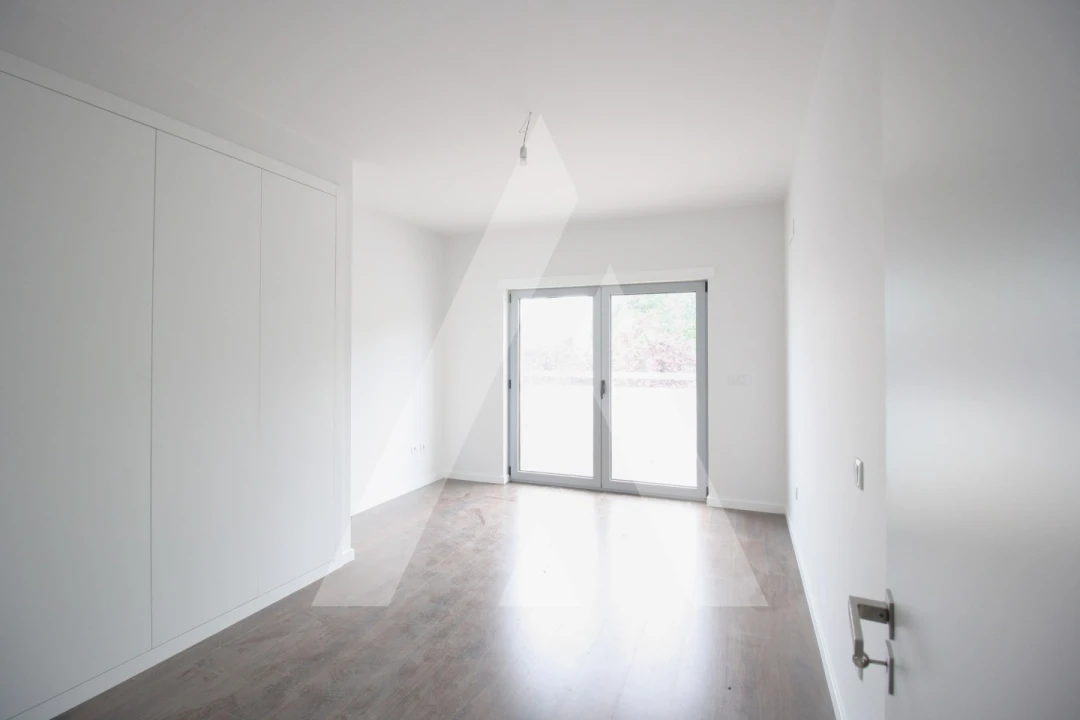 Moradia T3 para Venda em Abraveses Foto 14