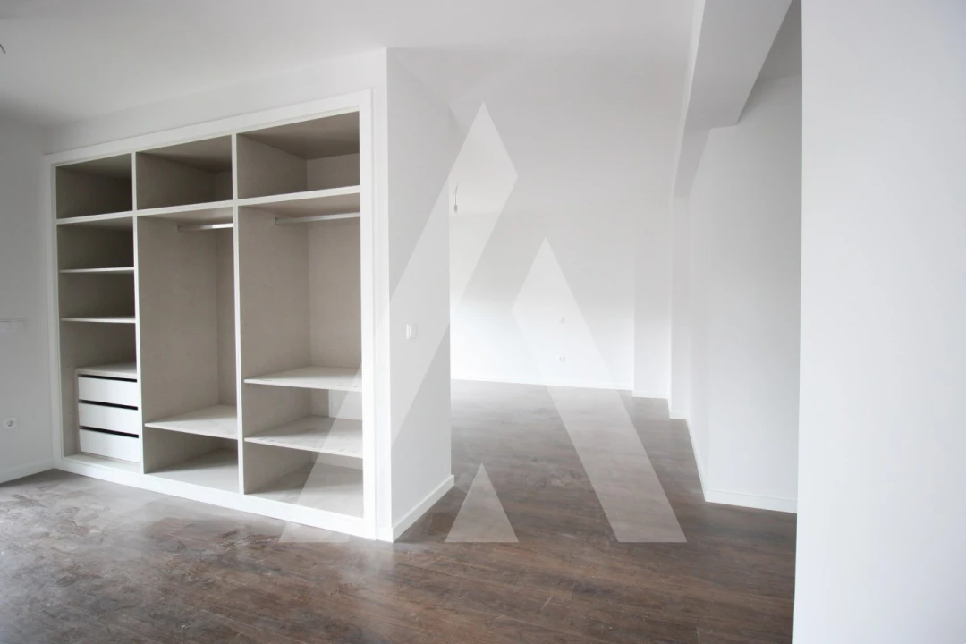 Moradia T3 para Venda em Abraveses Foto 22