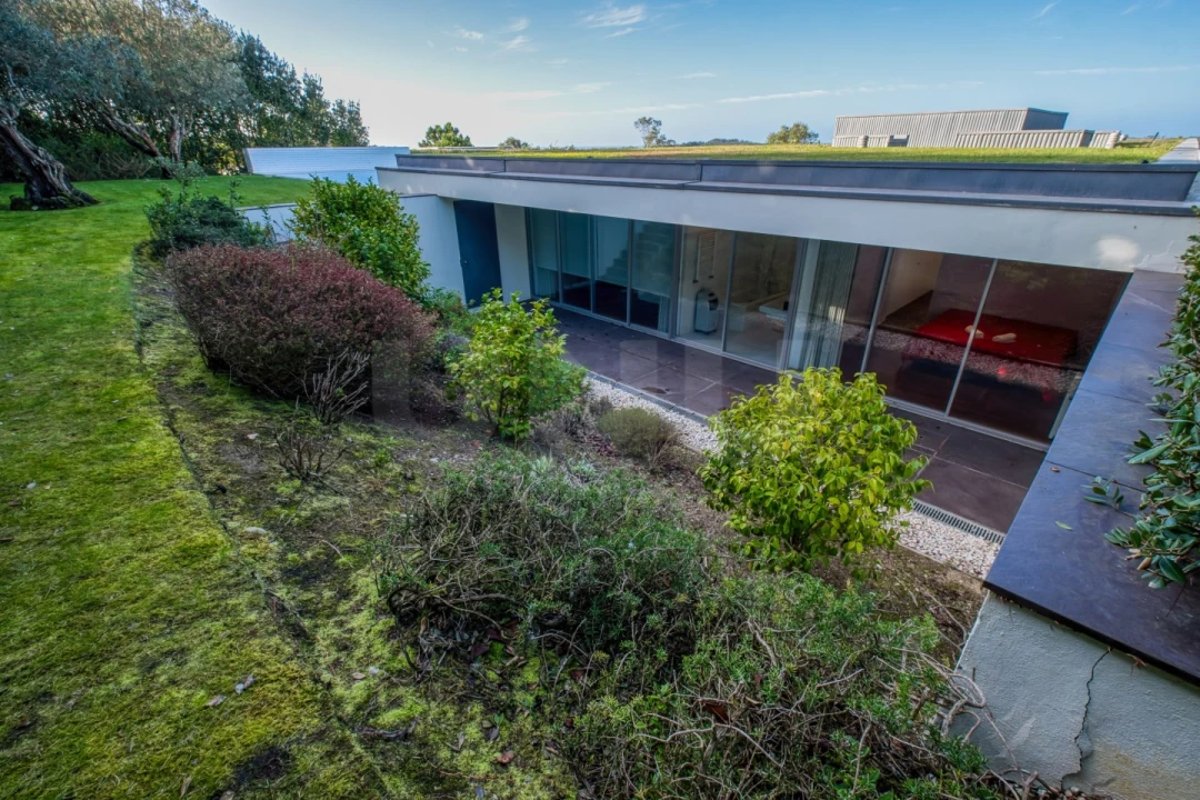 Moradia T4 para Venda em Vau Foto 4