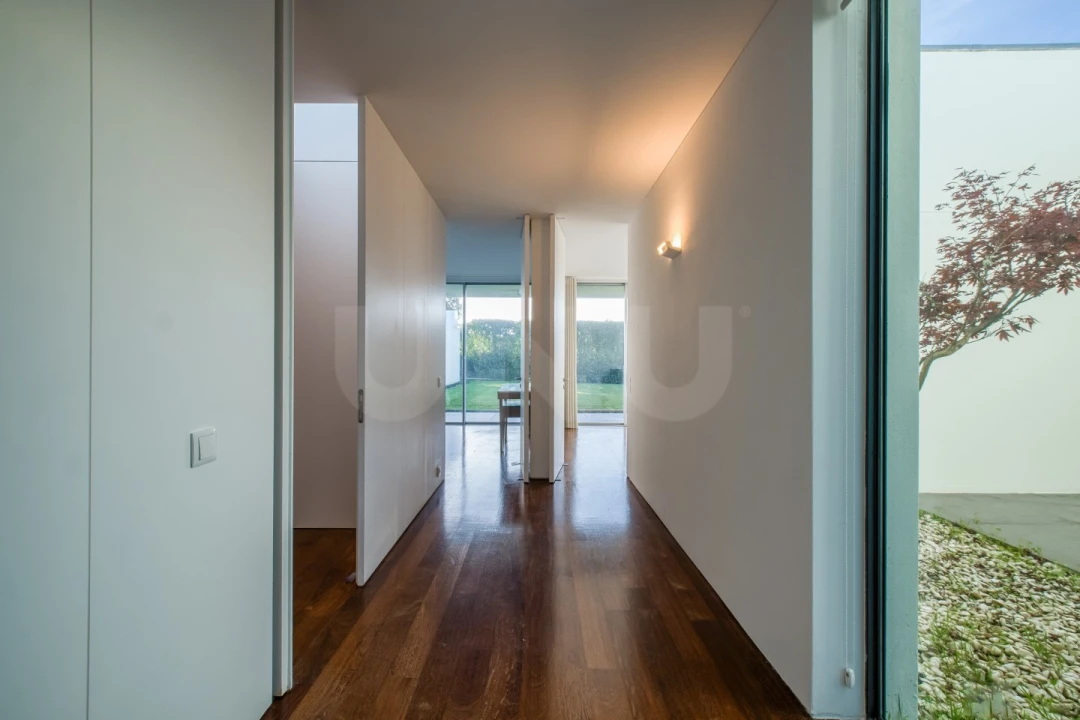 Moradia T4 para Venda em Vau Foto 21