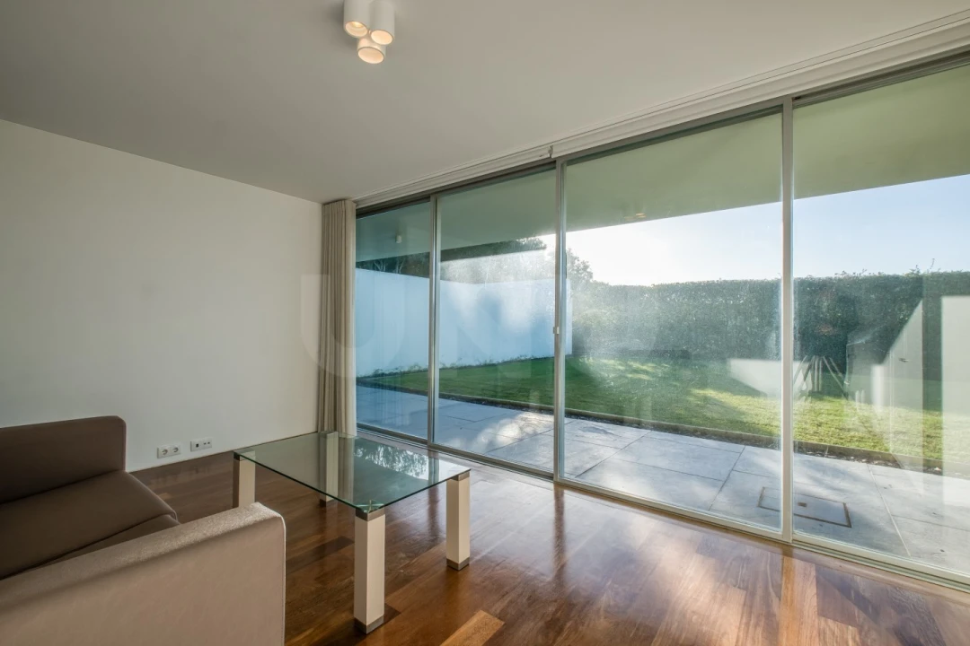 Moradia T4 para Venda em Vau Foto 23