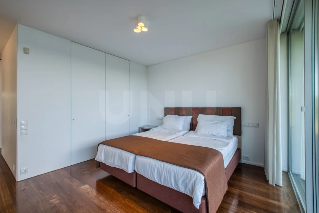 Moradia T4 para Venda em Vau Foto 25