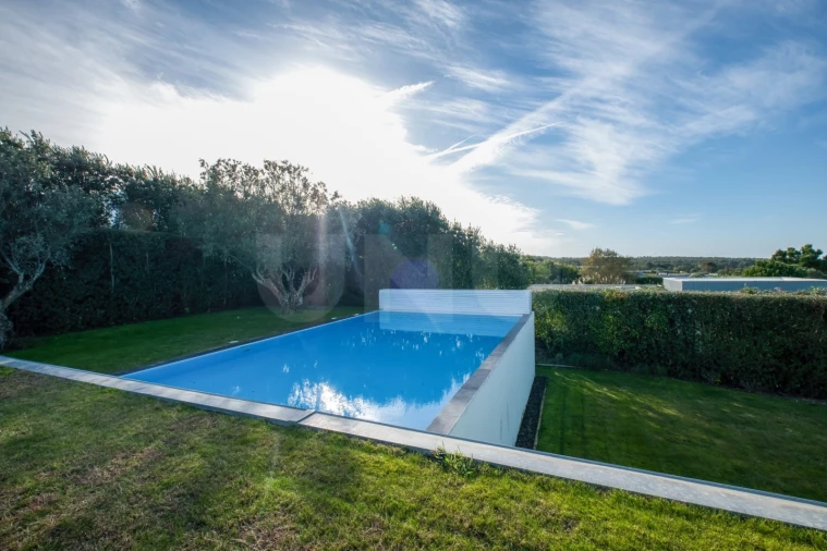 Moradia T4 para Venda em Vau Foto 36