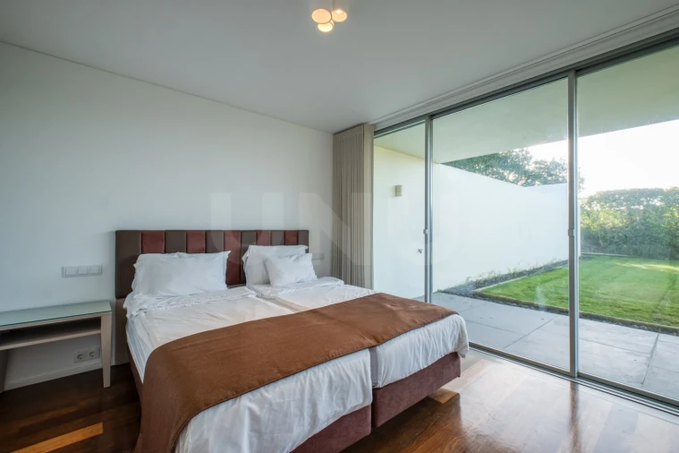 Moradia T4 para Venda em Vau Foto 24